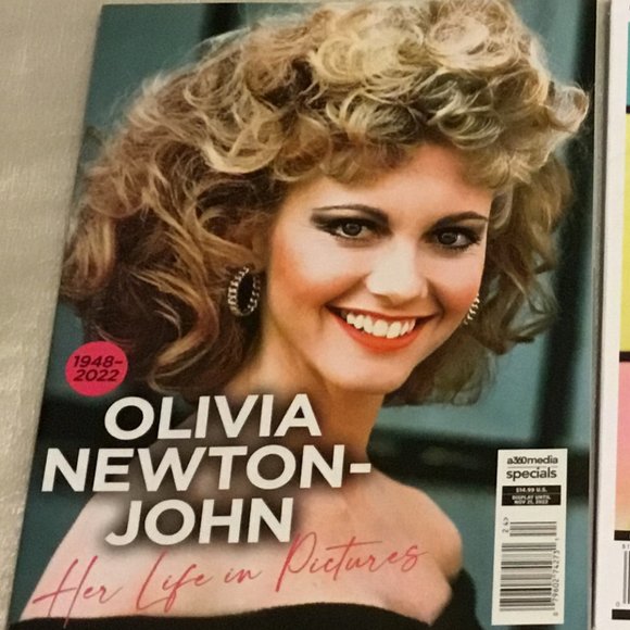 Lot of 2 collectible Olivia Newton-John magazines - Picture 2 of 6
